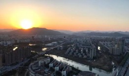 德清都市爆料新闻最新,真相竟如此惊人！